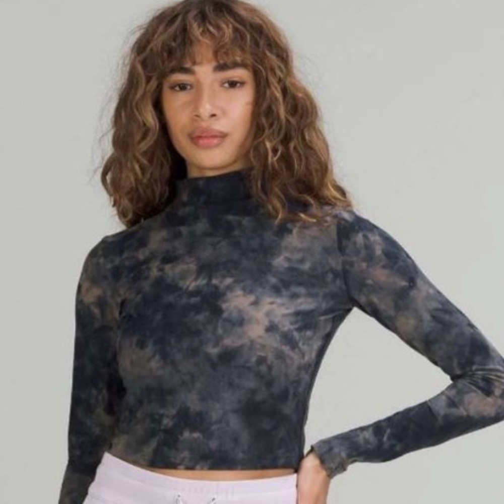 Lululemon all aligned mock neck long sleeve top